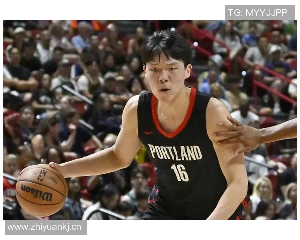 杨瀚森今日低位技巧展示虽仅得2分但防守理解显著提升 杨瀚森今日低位技巧展示虽仅得2分但防守理解显著提升