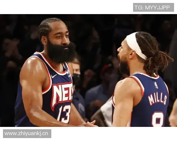 赵四怒斥小波特抢球不成反被队友怒喷迈克真是气炸了