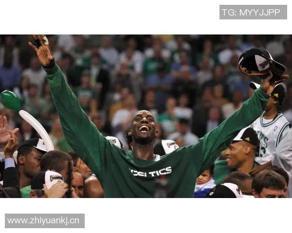 加内特误以为出席聚会却是牌局活动结果提前离场引发关注 加内特误以为出席聚会却是牌局活动结果提前离场引发关注